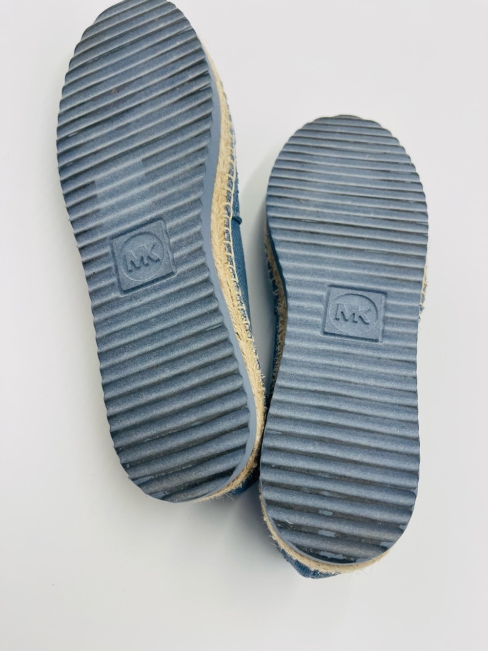Michael Kors Blue Canvas Espadrille Flats size 6.5 - Picture 4 of 5